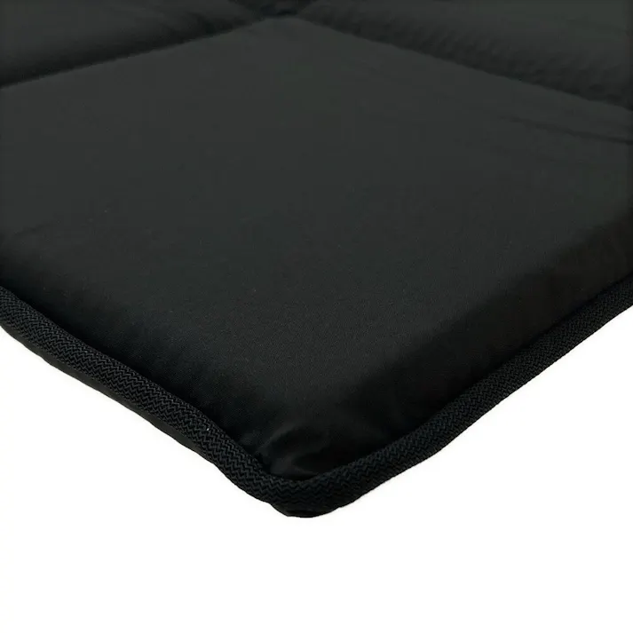 ベッスル VESSEL ふんわり、やわらか、ぬくもり、ダウンケットクッション ブラック