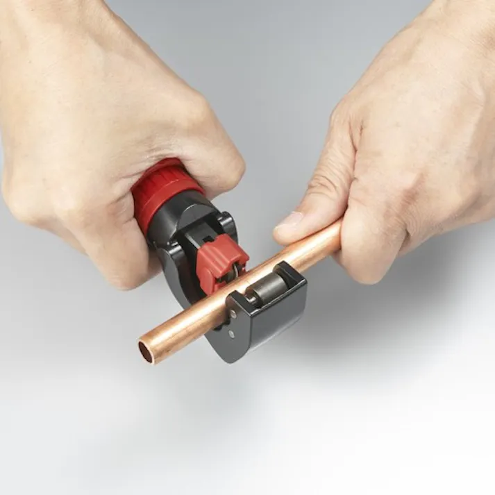 【CAINZ-DASH】ロブテックス バリの出にくいチューブカッター TC127 1/4ー1/2 TC127【別送品】