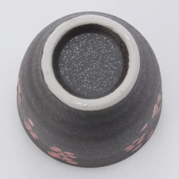 長湯呑 花の舞 (黒) 190ml