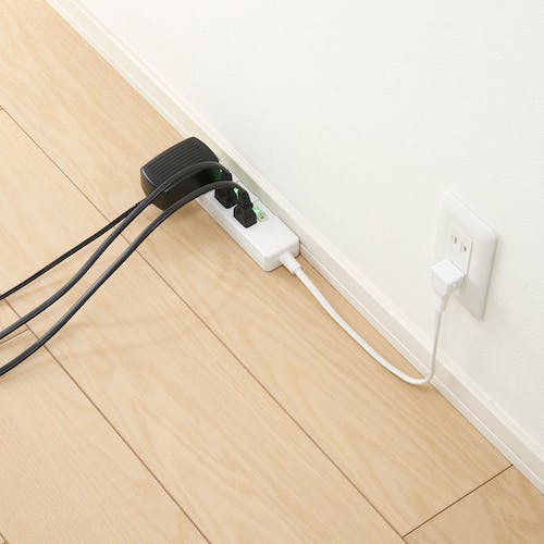 CAINZ-DASH】ヤザワコーポレーション 3個口節電タップ3mホワイト