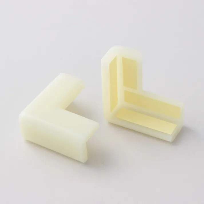 安心クッション コーナー用 蓄光 細 588 2個入