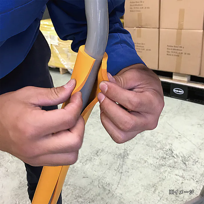 安心クッション 丸型 90cm ブラック/イエロー トラ柄 AC-131