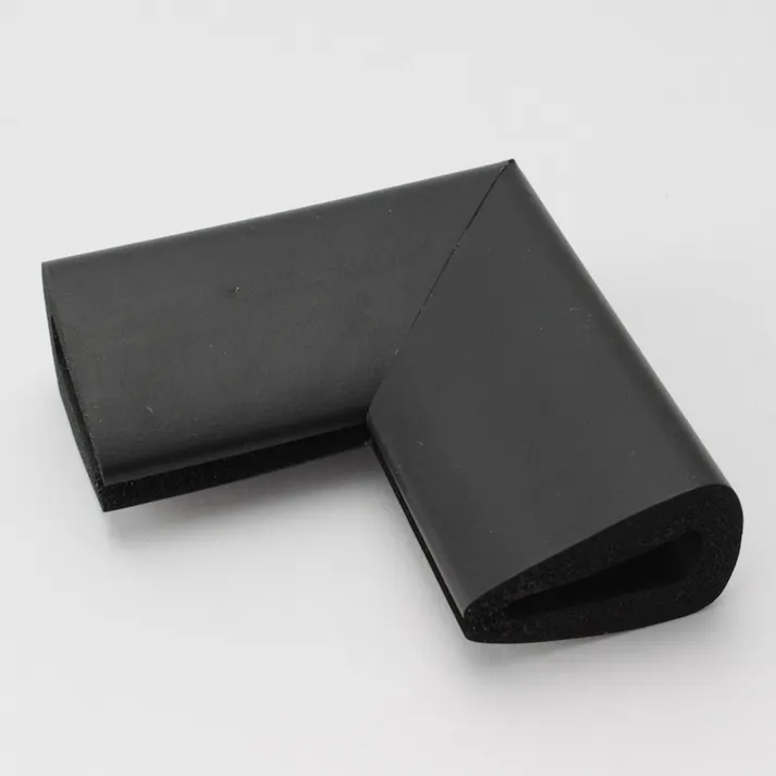 安心クッション はさみこみ型 コーナー用 内幅9mm ブラック AC-157