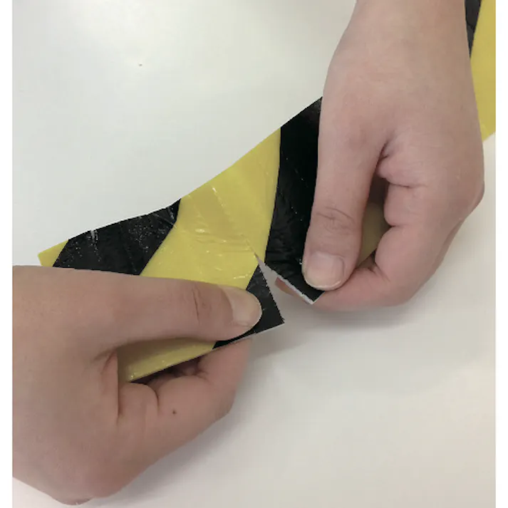 【CAINZ-DASH】カーボーイ NEW手で切れるやわらかトラテープ150mm×10m YT21【別送品】