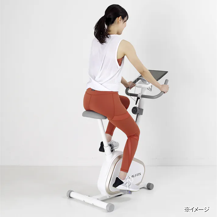 アルインコ チャージワークバイク AFB7024 ペダルを漕ぐだけカンタン発電 マグネット負荷調節8段階 タブレットトレー付 フィットネスバイク【別送品】