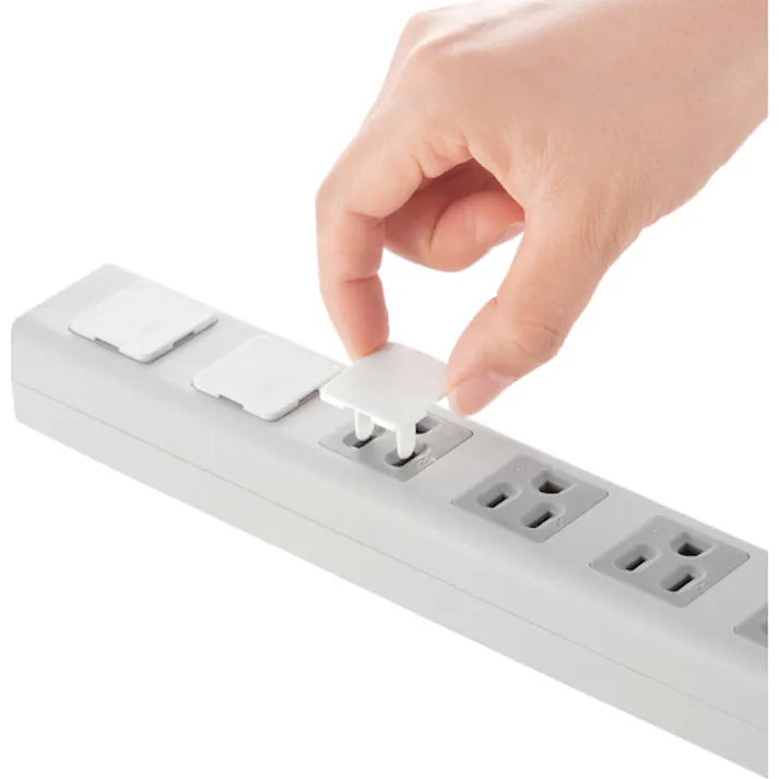 【CAINZ-DASH】サンワサプライ 電源タップ用コンセントキャップ ホワイト 3プラグ TAP-CAP3P5【別送品】