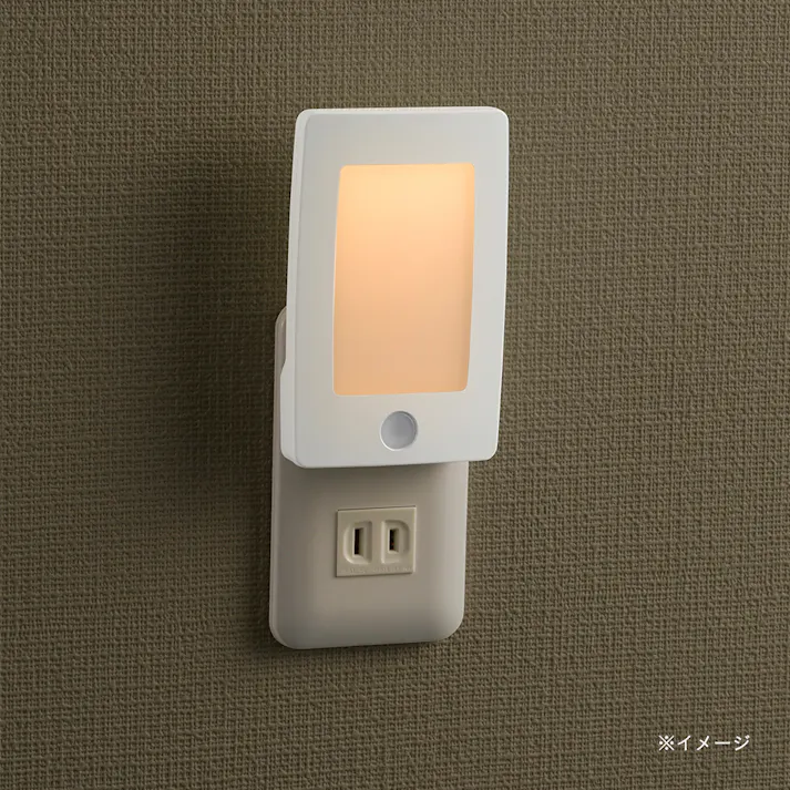 LEDナイトライト 明暗センサー 薄型 電球色LED NIT-ALA6ML2-WL