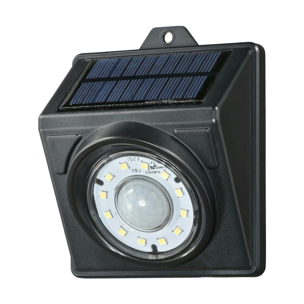 オーム電機 LEDソーラーライト ブラック 600lm 照明・ライト ホームセンター通販【カインズ】