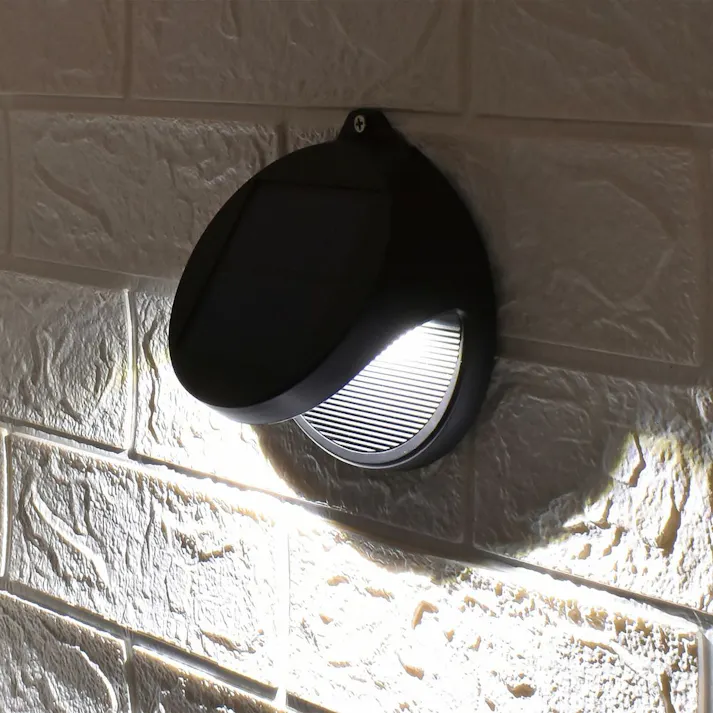 明暗センサーソーラーライト LT-SLS3DM