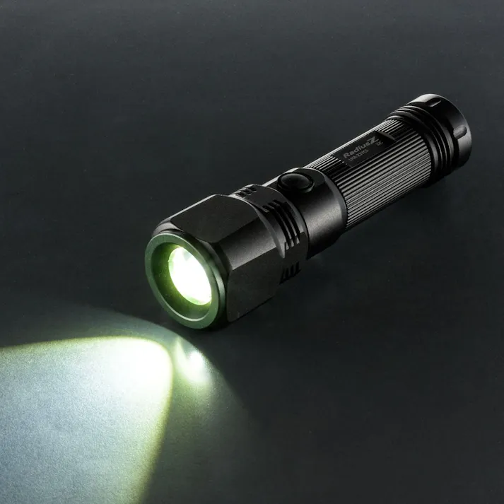 LEDズームライト ラディウス 370ルーメン LHA-Z37C5