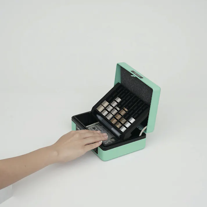 【CAINZ-DASH】カール事務器 手提げ金庫 キャッシュボックス CB-8250-U ライトグリーン A6サイズ CB-8250-U【別送品】