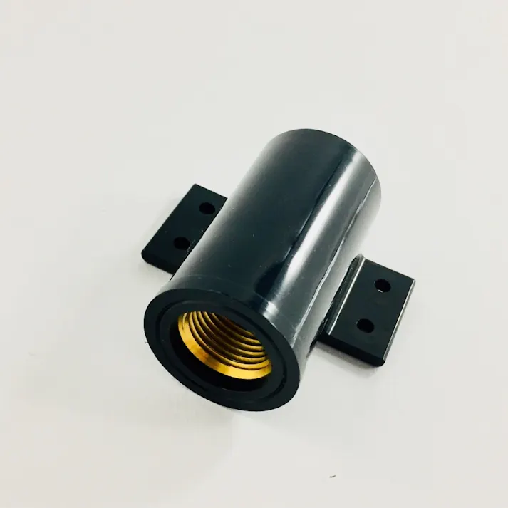 樹脂製横座付水栓ソケット 641-811P