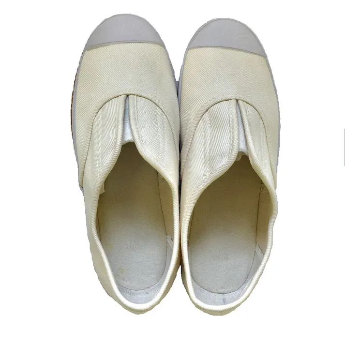 TW-205 つま先ガード付軽作業靴 白 26.5cm