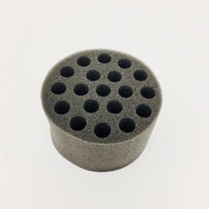 ウレタン消音材 100φ