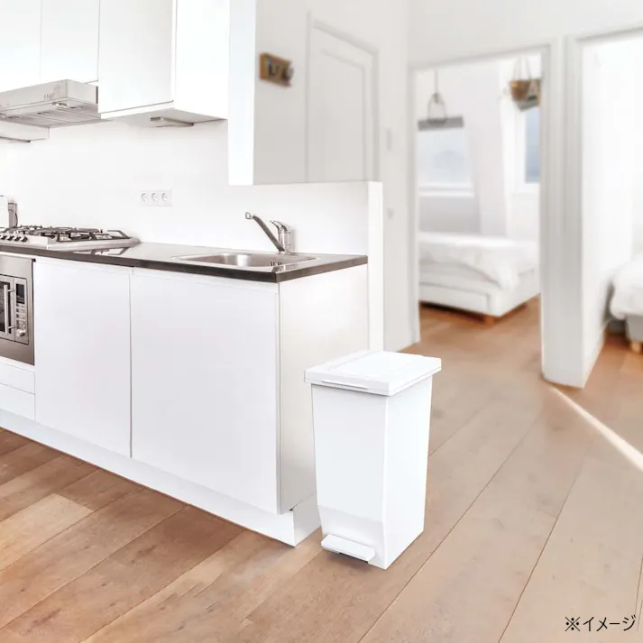 抗菌密閉ペダルペール 45L ホワイト