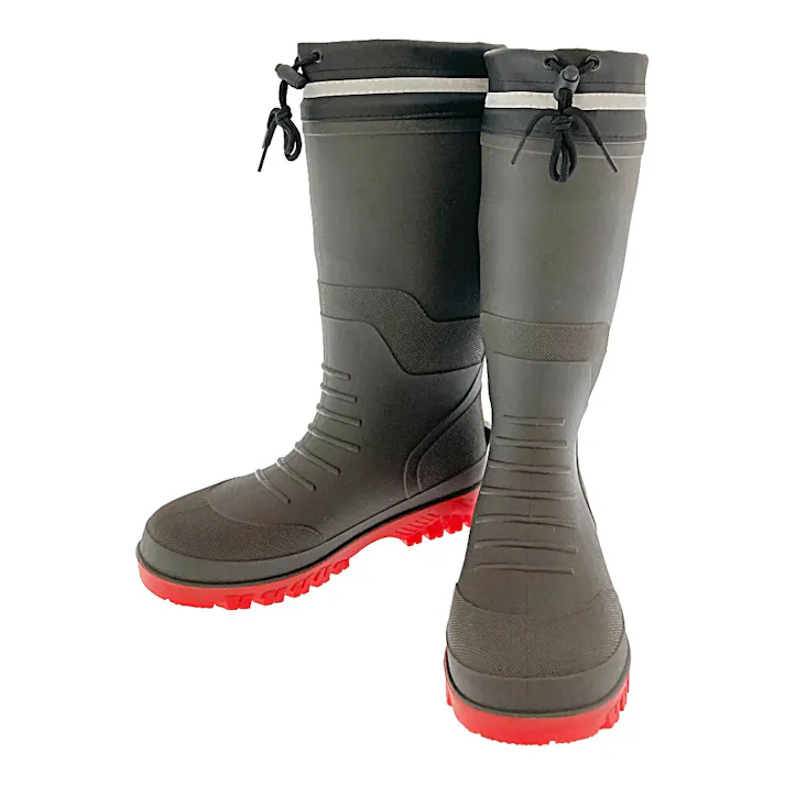 高耐久で軽いカバー付き長靴 3L