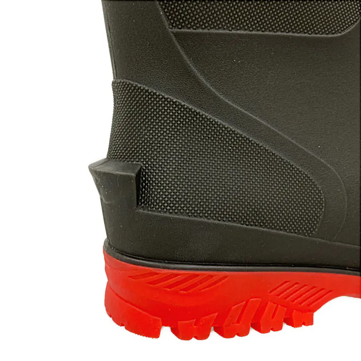 高耐久で軽いカバー付き長靴 3L