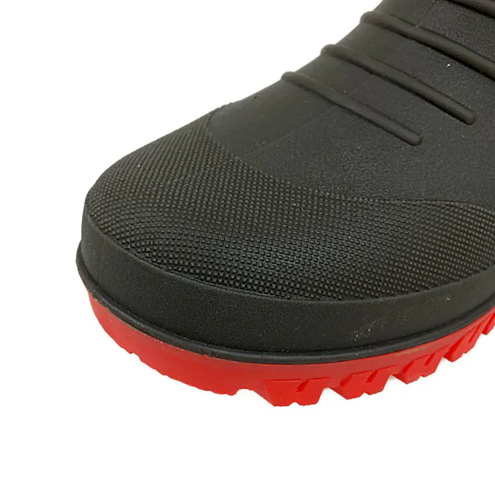 高耐久で軽いカバー付き長靴 3L