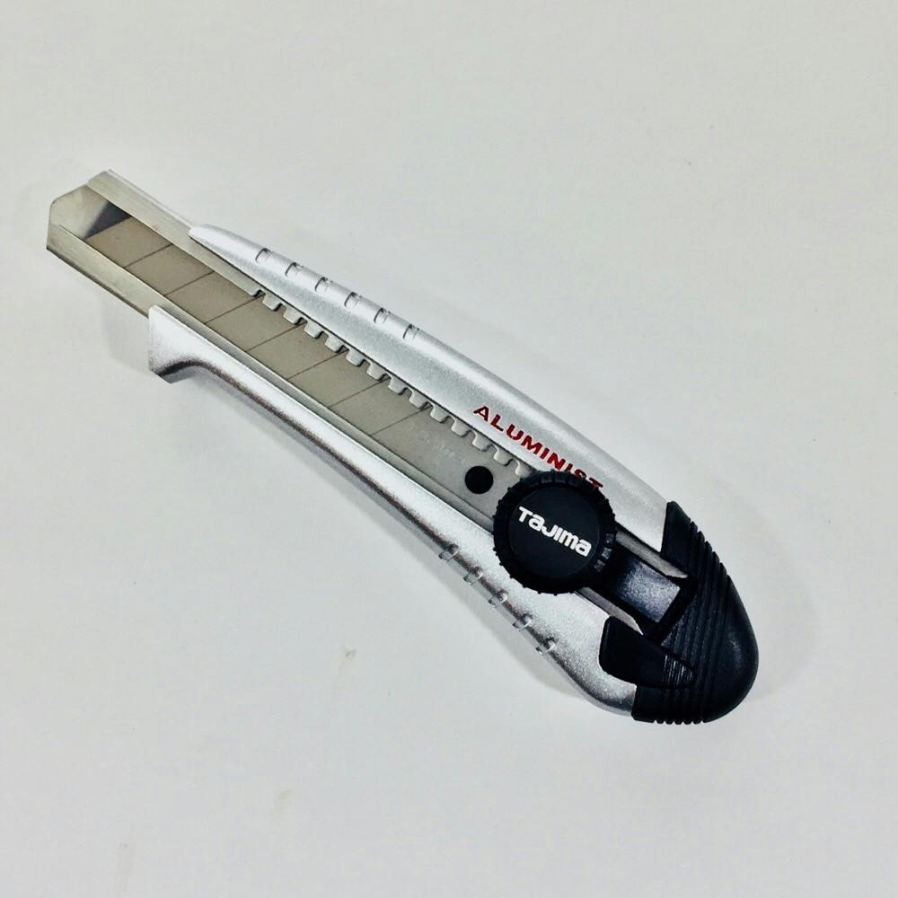 タジマ TAJIMA TJMデザイン カッターナイフ アルミニスト ネジプロL