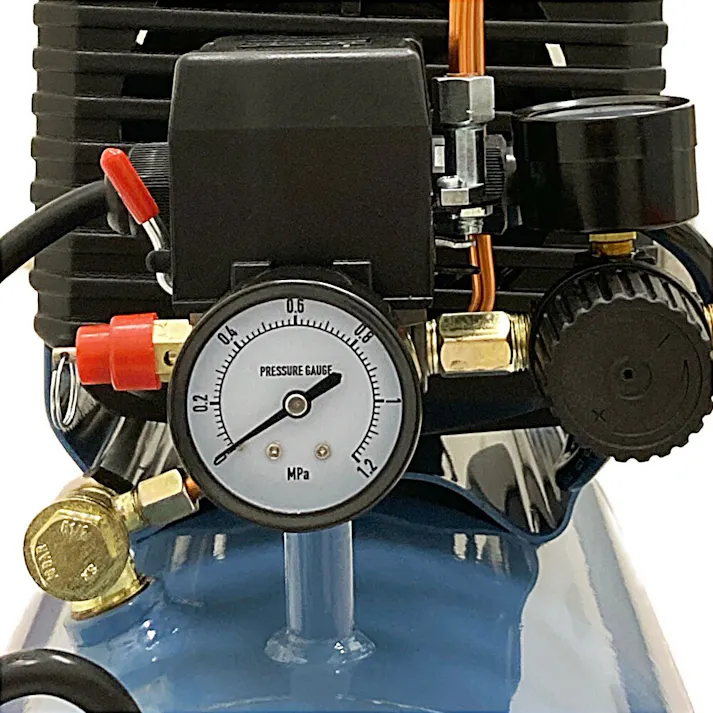 LUDMAX エアコンプレッサ RAC-1125LD