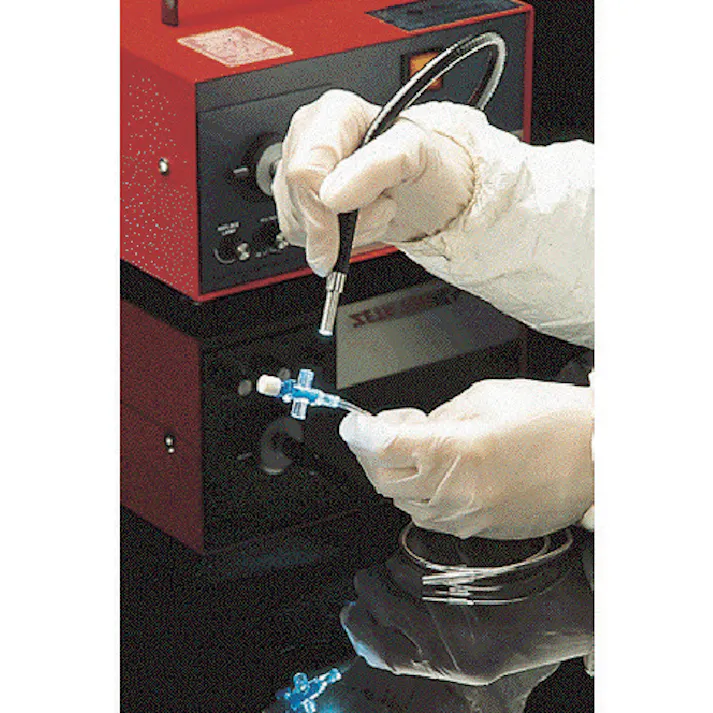 【CAINZ-DASH】ヘンケルジャパンACM事業部 紫外線可視光硬化型接着剤 4305 28g 4305-28【別送品】