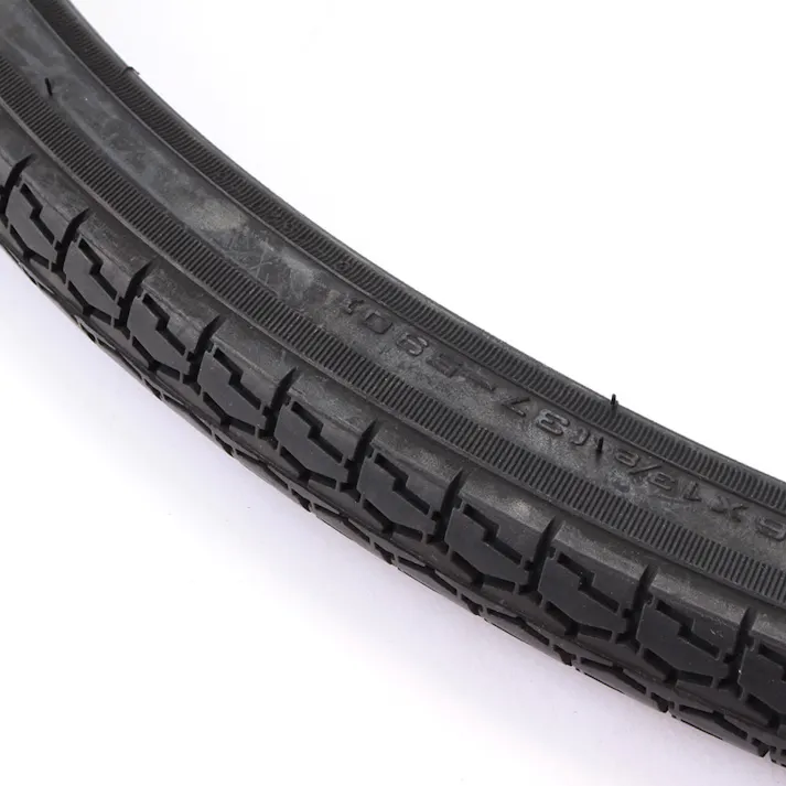 パナレーサー デイリー タイヤ WO 26×1 3/8 ブラック Y-2005