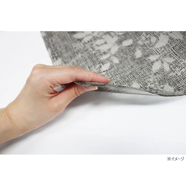 光をやわらげる貼ってはがせてまた貼れるメッシュシート ブラック GPM-4641 丈46cm×長さ90cm巻