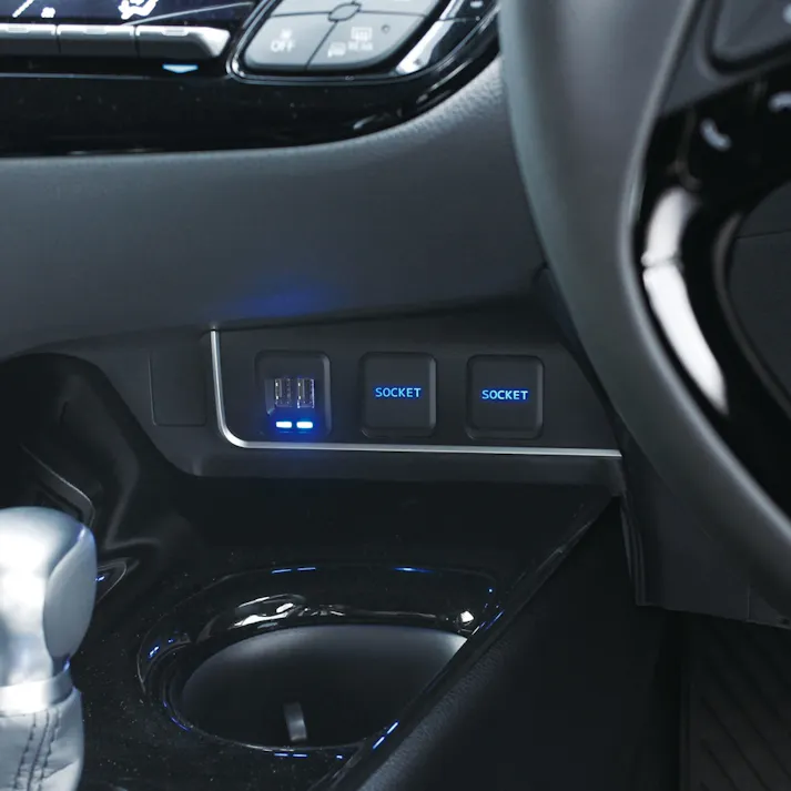 C-HR専用 電源BOX SYC5