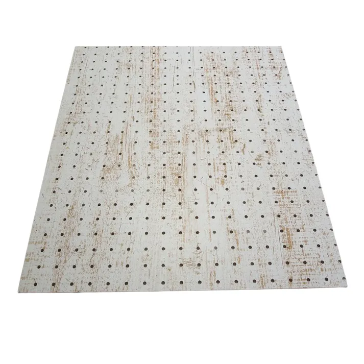 N有孔ビンテージ ホワイト 幅445mm 長さ900mm 厚さ5.5mm