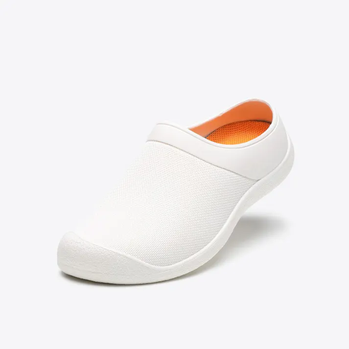 防水シューズ マンダム #61 ホワイト 23.0cm