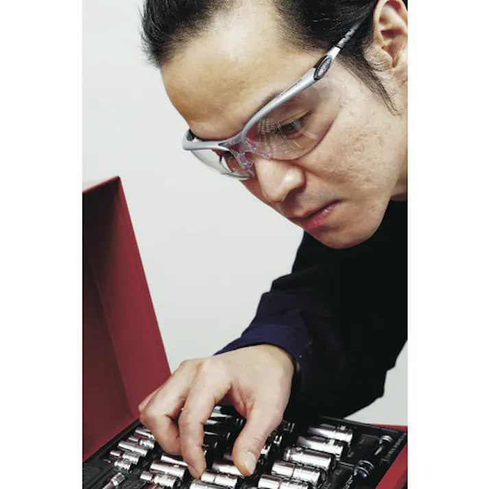 【CAINZ-DASH】スリーエム ジャパン安全衛生製品事業部 BX 保護めがね ルーペ(+1.5D)付きレンズ 11374-00000 11374【別送品】