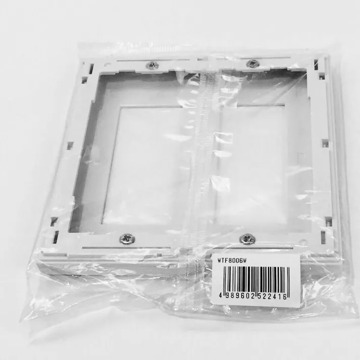 パナソニック コスモシリーズワイド21 コンセントプレート 6コ用 3コ+2コ用 ホワイト WTF8006W