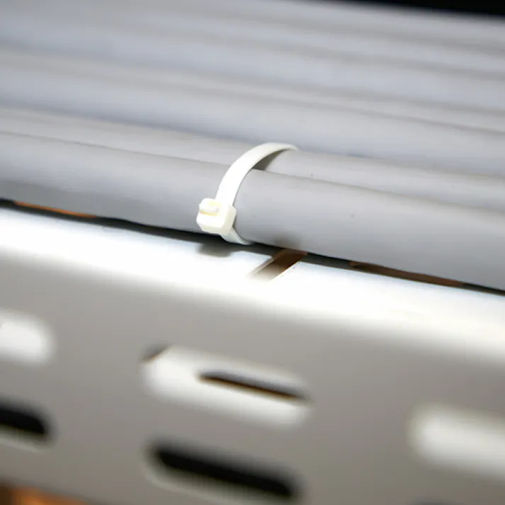 【CAINZ-DASH】トラスコ中山 ナイロン結束バンド 幅3.6mmX長さ203mm (100本入) TRJ200S【別送品】