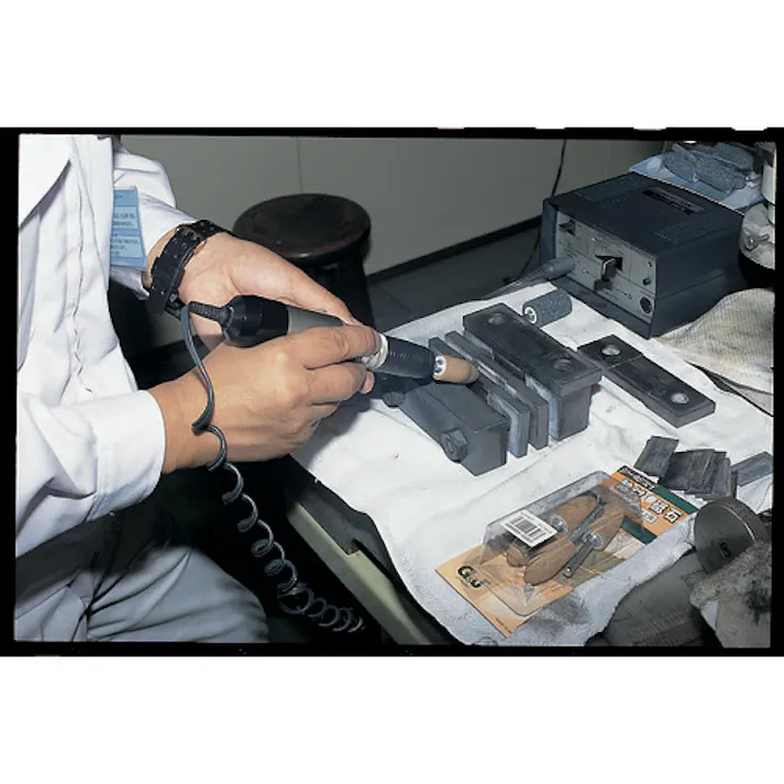 【CAINZ-DASH】トラスコ中山 軸付砥石WA 円筒型 Φ6X幅13X軸3 #60 10本入 MO-141P【別送品】