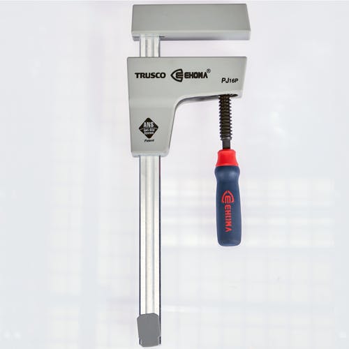 L・Fクランプ 口開300mmフトコロ300mm D36T30J工具 TRUSCO(トラスコ) F型クランプ深型 TRUSCO F型クランプ深型 口開300mmフトコロ300mm \u003cbr\u003eD36T30J 1丁\u003cbr\u003e\u003c