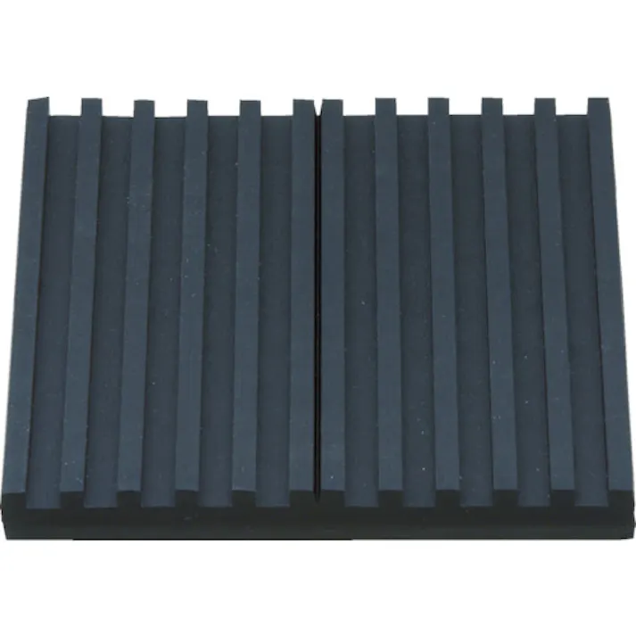 【CAINZ-DASH】トラスコ中山 防振パット 耐熱・耐油性 ミニシートタイプ 150×150 厚み10mm 合成ゴム OHS-10-150CR【別送品】