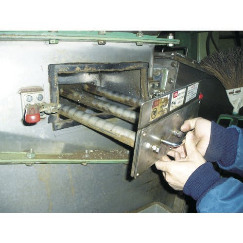 CAINZ-DASH】トラスコ中山 サニタリマグネット棒 Φ25X100 CAINZ-DASH】トラスコ中山 サニタリマグネット棒 Φ25X100
