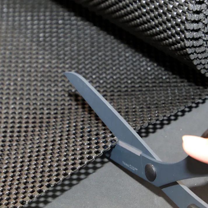 【CAINZ-DASH】トラスコ中山 ノンスリップマット 90X1000cm 黒 TNSM9010BK【別送品】