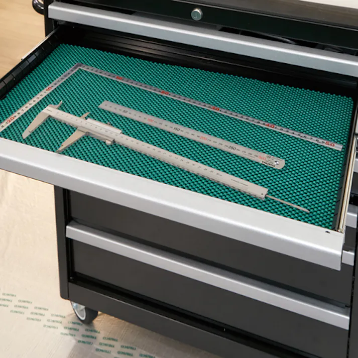 【CAINZ-DASH】トラスコ中山 ノンスリップマット 90X1000cm 緑 TNSM9010GN【別送品】