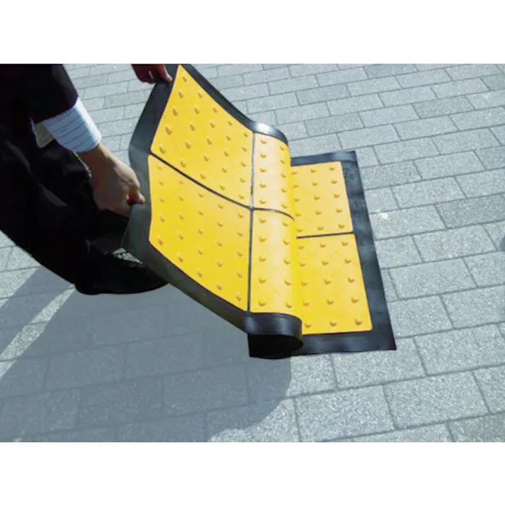 【CAINZ-DASH】トラスコ中山 折り畳み式点字マット 300角ポイントタイプ TTMP-300【別送品】