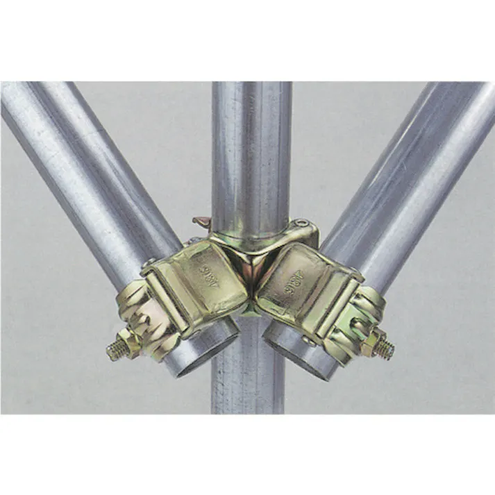 【CAINZ-DASH】トラスコ中山 3連マルチクランプ 直交 TMAC-1【別送品】