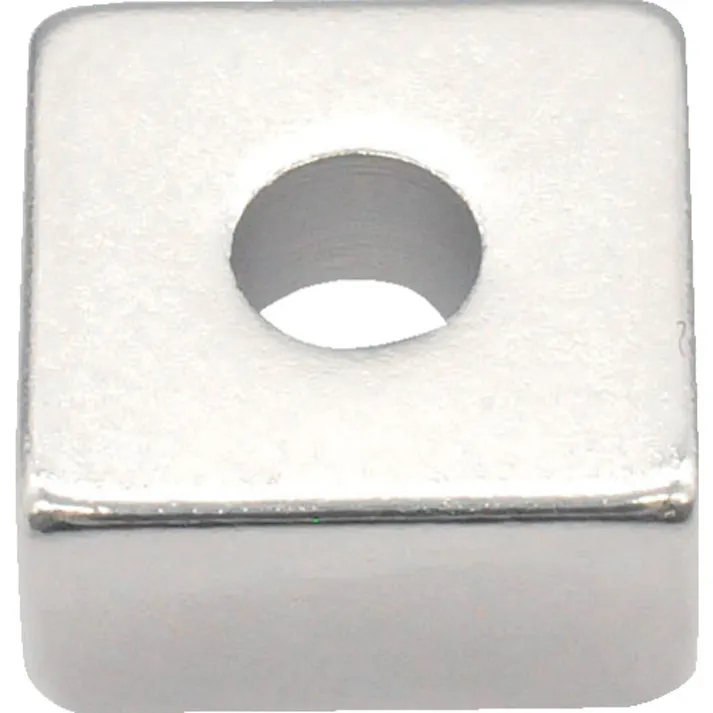 【CAINZ-DASH】トラスコ中山 ネオジム角形磁石 皿ねじ穴付 10mmX10mmX5mm M3 1個入 T10K05-M3【別送品】