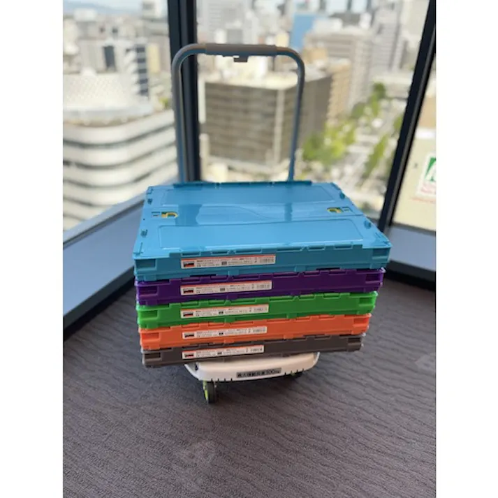 【CAINZ-DASH】トラスコ中山 オリコン 薄型折りたたみコンテナ スケルコン 50L ロックフタ付 透明バイオレット TSK-C50B【別送品】