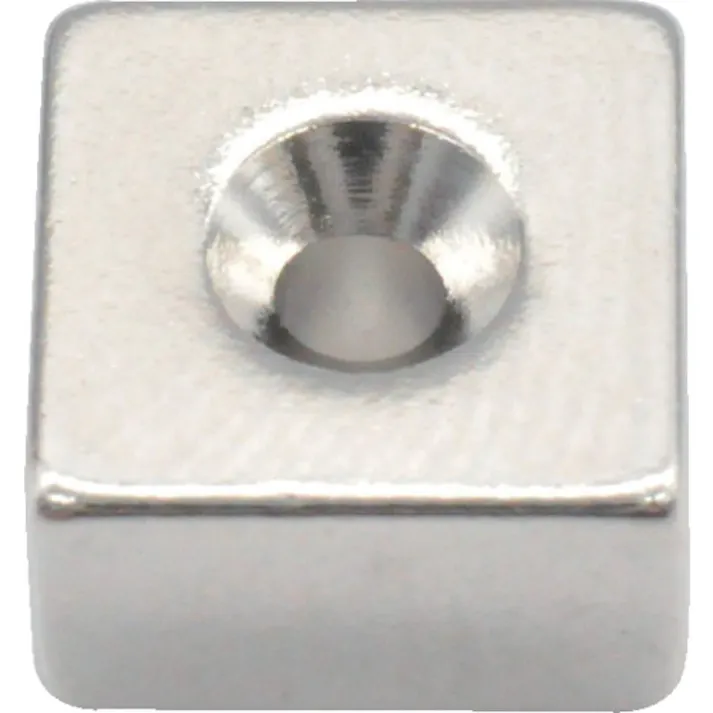 【CAINZ-DASH】トラスコ中山 ネオジム角形磁石 皿ねじ穴付 9MM×9MM×5MM M2 1個入 T09K05-M2【別送品】