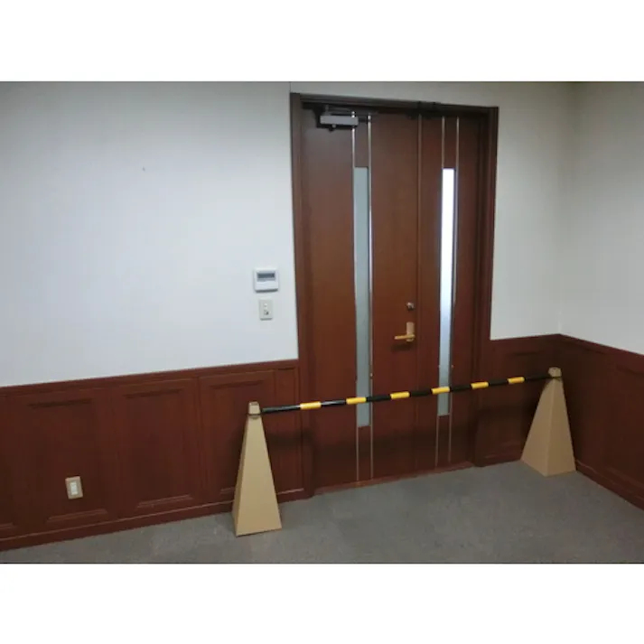 【CAINZ-DASH】トラスコ中山 段ボール製 安全コーン 幅250mmx高さ693mm 厚み3mm DCC【別送品】