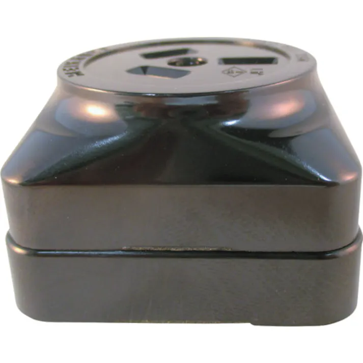 【CAINZ-DASH】明工社 3P15A角形コンセント MR2751【別送品】