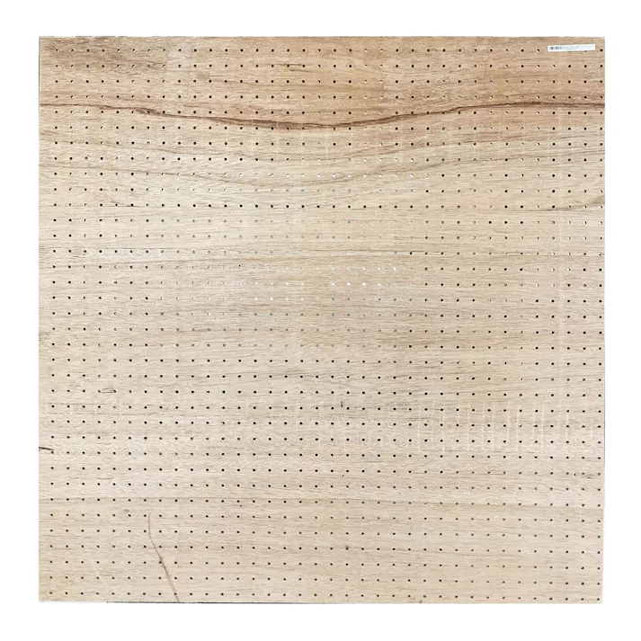 カラー有孔ホワイト 約900×900×5.5mm