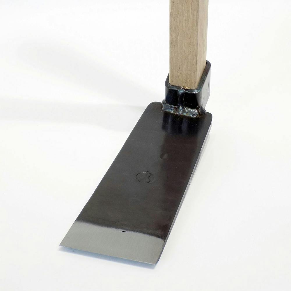 タケノコ唐鍬 240ミリ 3尺柄 | 園芸刃物 通販 | ホームセンターのカインズ