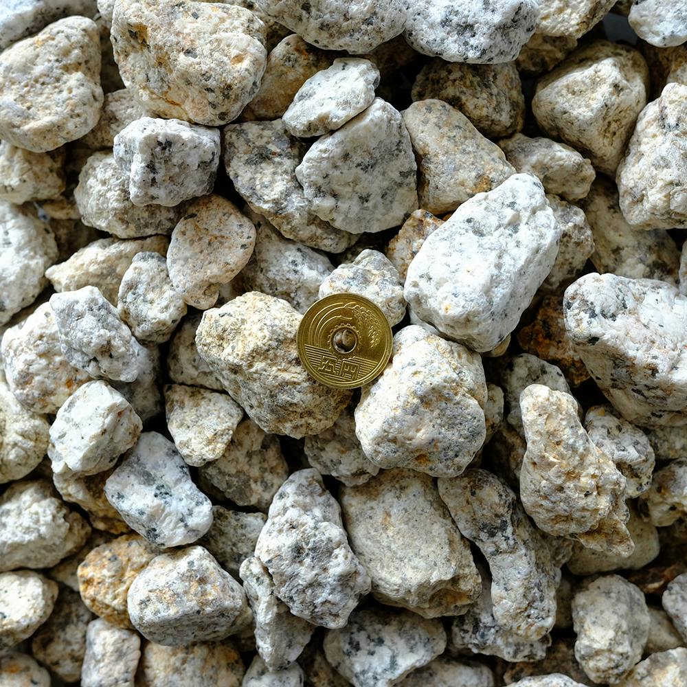 TAIKOH 伊勢砂利 8分 25-35mm 10kg 国産 化粧砂利 錆 さび サビ 中