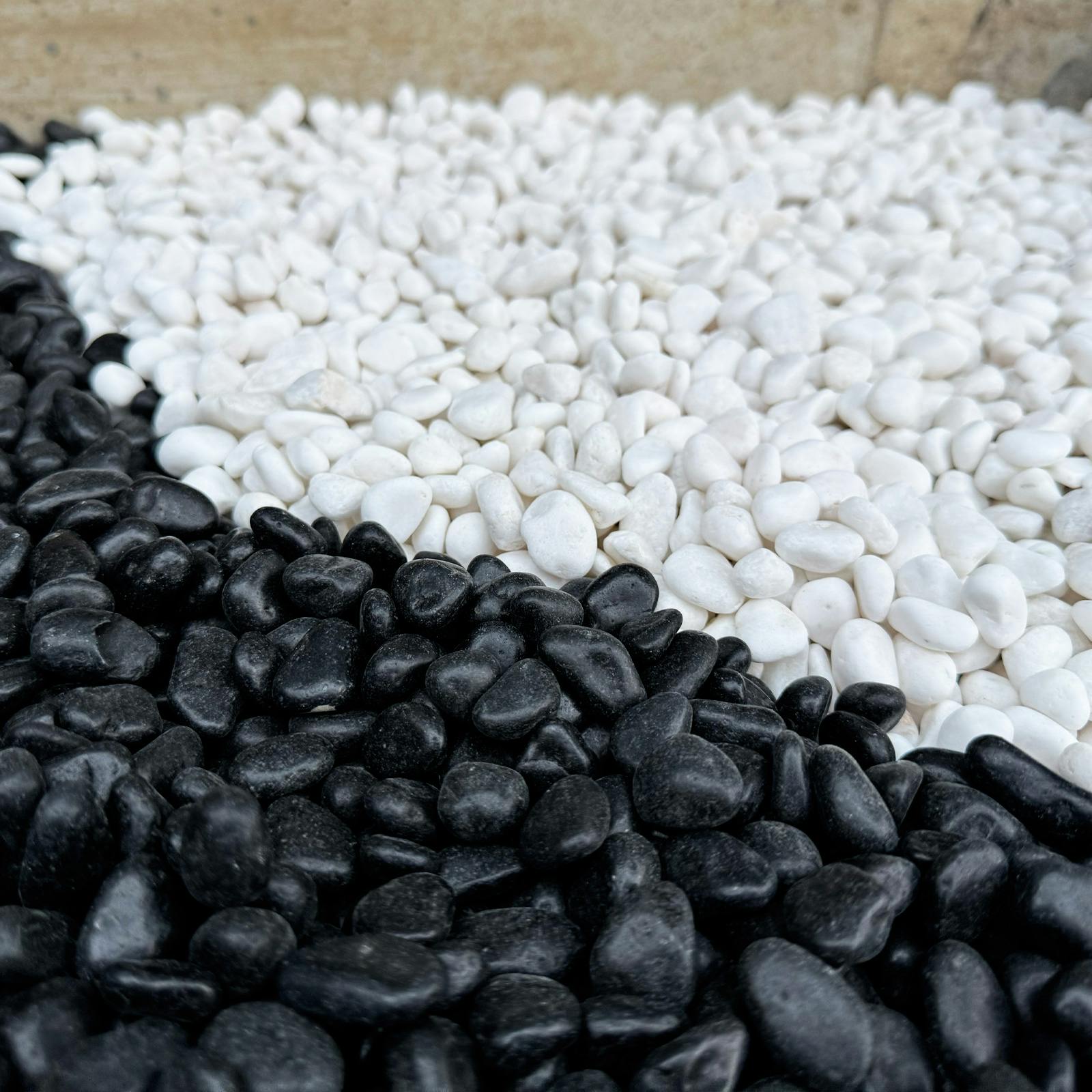TAIKOH 高級白玉石 白仙 3分 10-15mm 10kg 化粧砂利 ホワイト 白 TAIKOH 高級白玉石 白仙 3分 10-15mm 10kg 化粧砂利 ホワイト 白